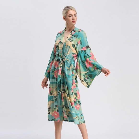 5⭐️ FAV BESTSELLER NIGHTINGALE ROBE KIMONO DUSTER ROBE - Picture 4 of 7
